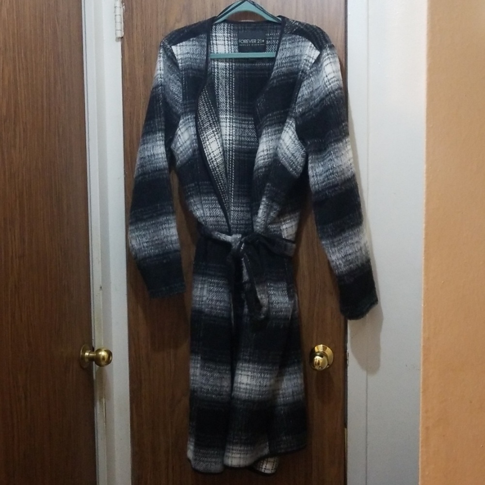 Forever 21 Plus Size Plaid Jacket
